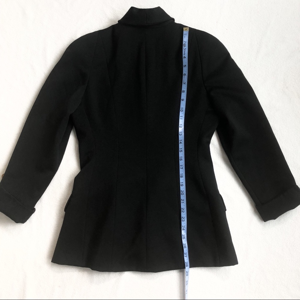 Flawless 1960s Bergdorf Goodman 100% Wool Blazer - Picture 8 of 8